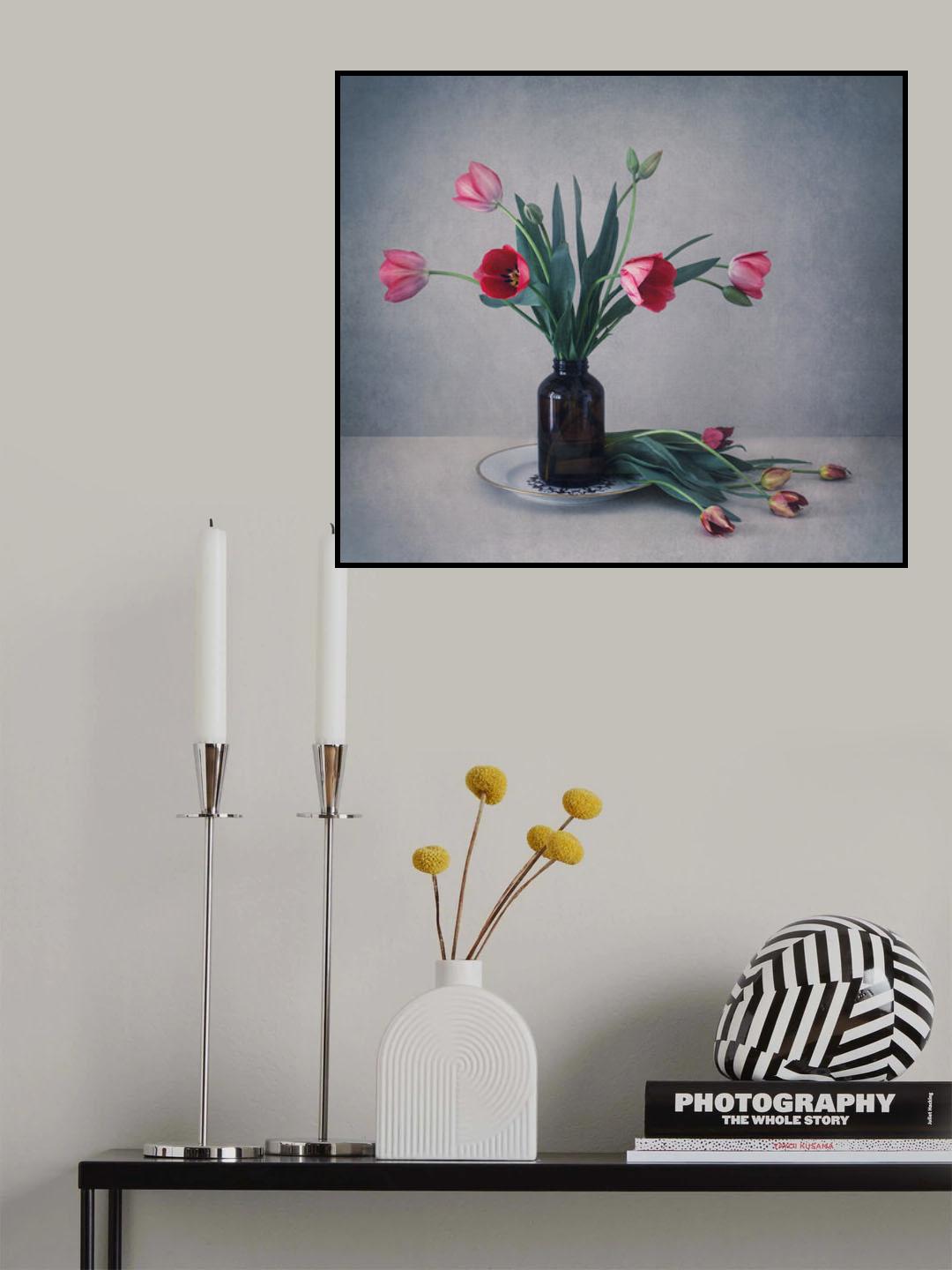 Still life with tulips Poster och Canvastavla