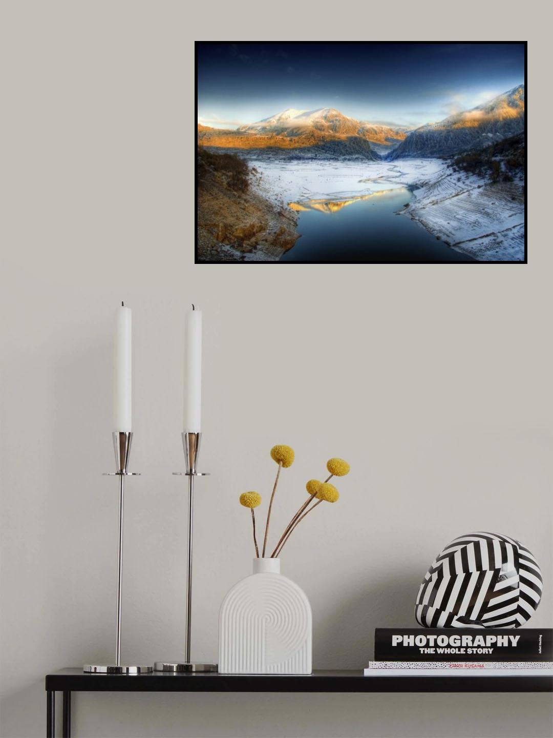 Mountains of the Moon Poster och Canvastavla