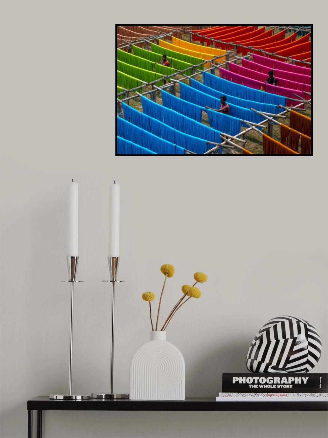 Hue Coloured Fabrics & Thread Drying Poster och Canvastavla