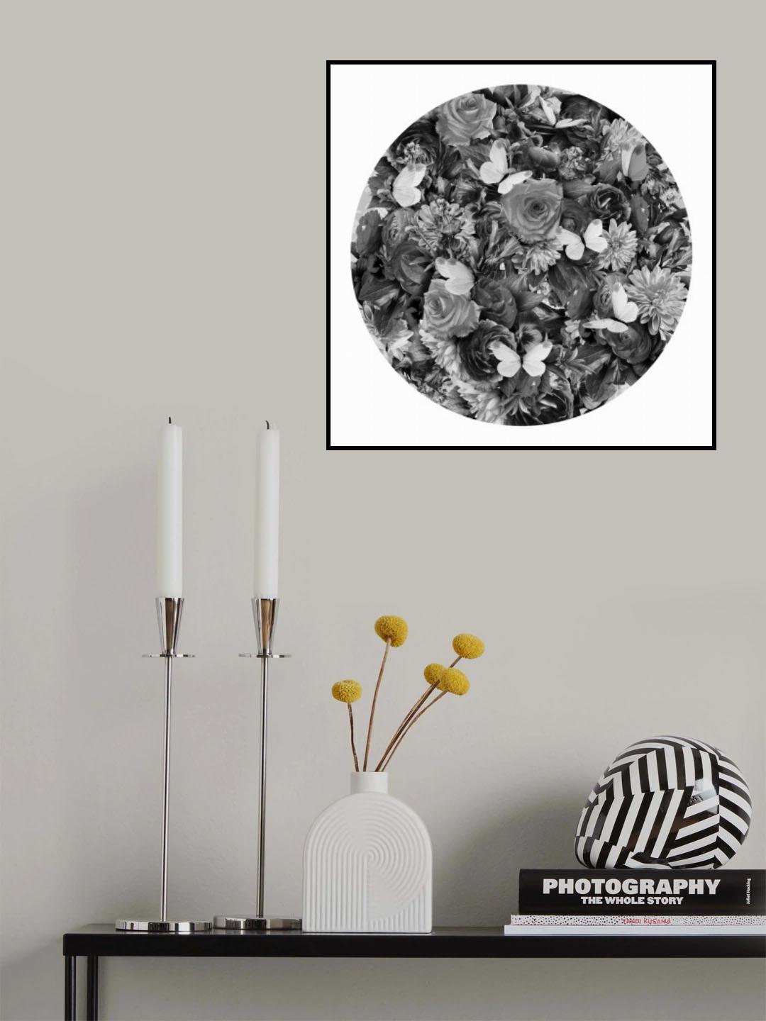 Destiny Blooms Black & White Poster och Canvastavla