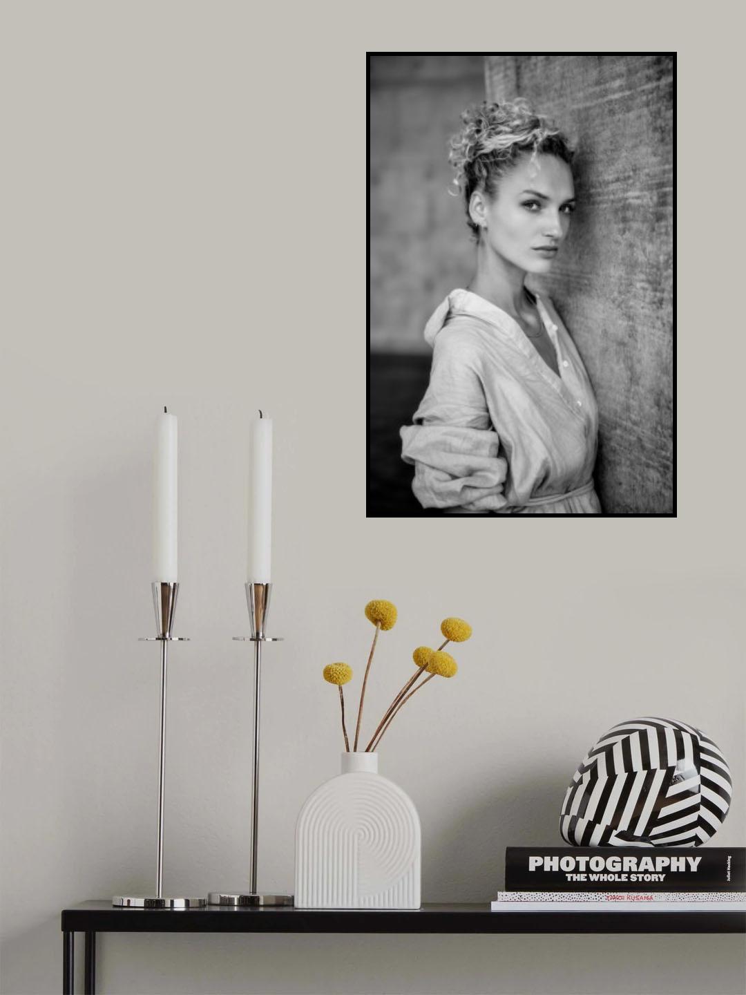 Bronte Brown Poster och Canvastavla