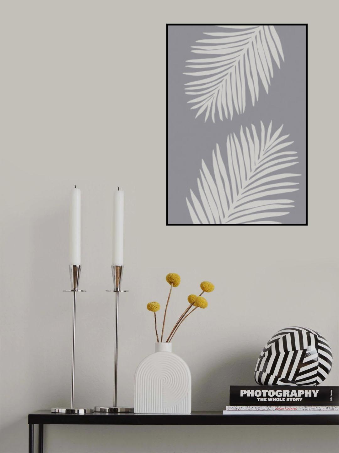 PALM LEAF 03 MEDIUM GRAY Poster och Canvastavla
