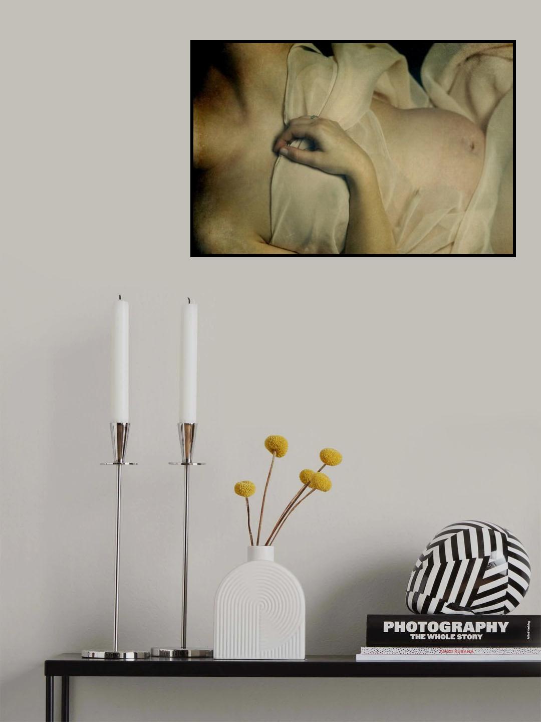 Womanhood Poster och Canvastavla