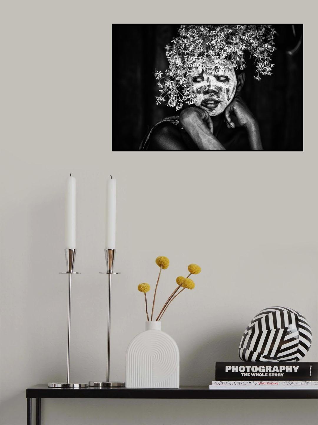 Suri boy Poster och Canvastavla