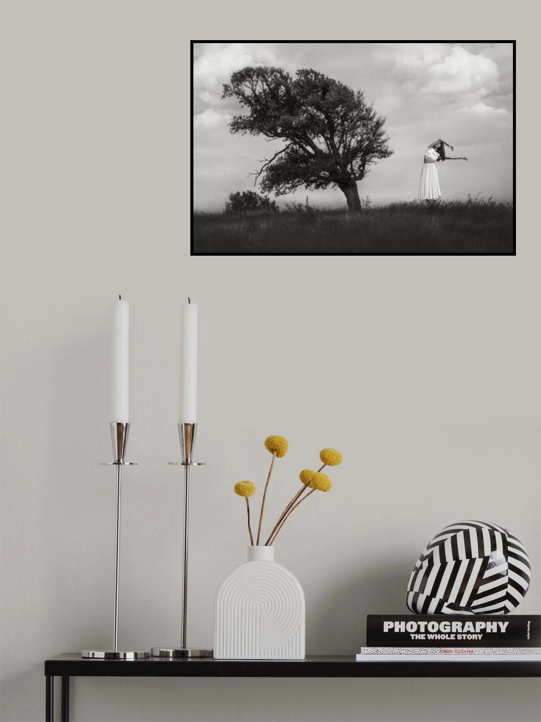 my arms broken branches, my soul a lonely tree Poster och Canvastavla
