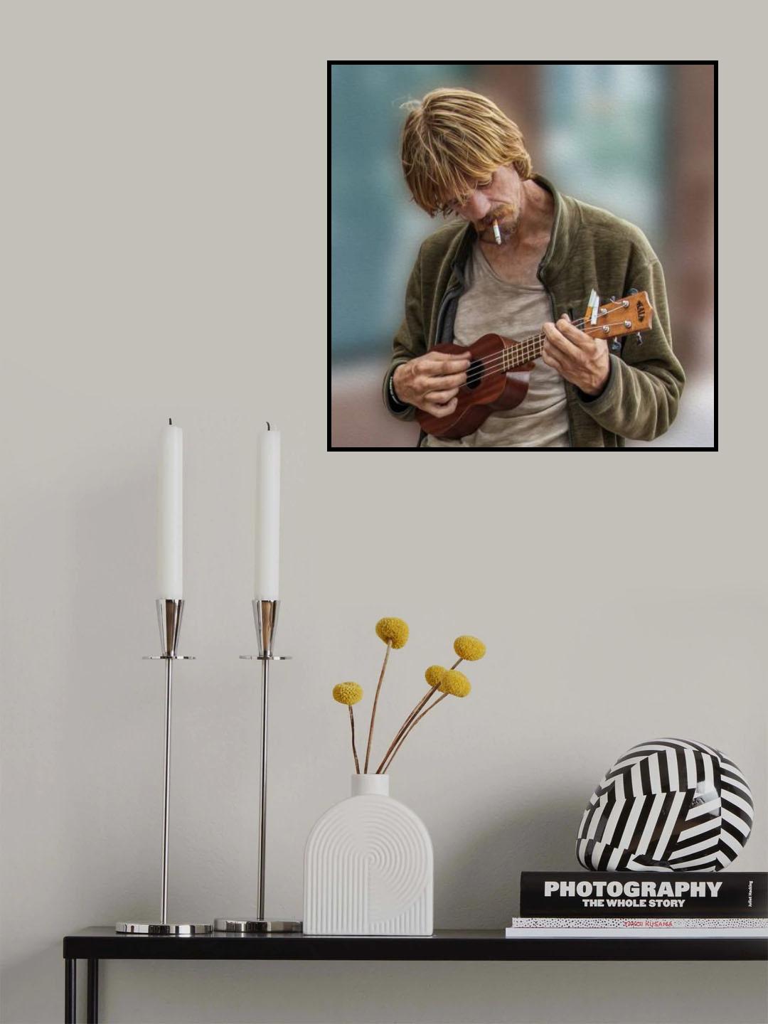 Playing the Blues on an Ukulele for Cigarette Butts Poster och Canvastavla