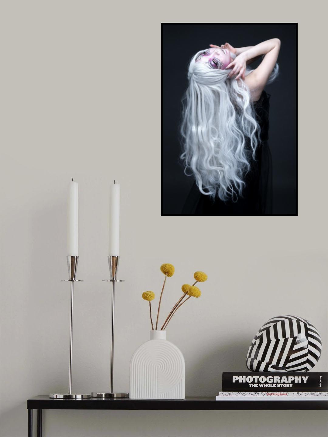 Beautiful Stranger Poster och Canvastavla