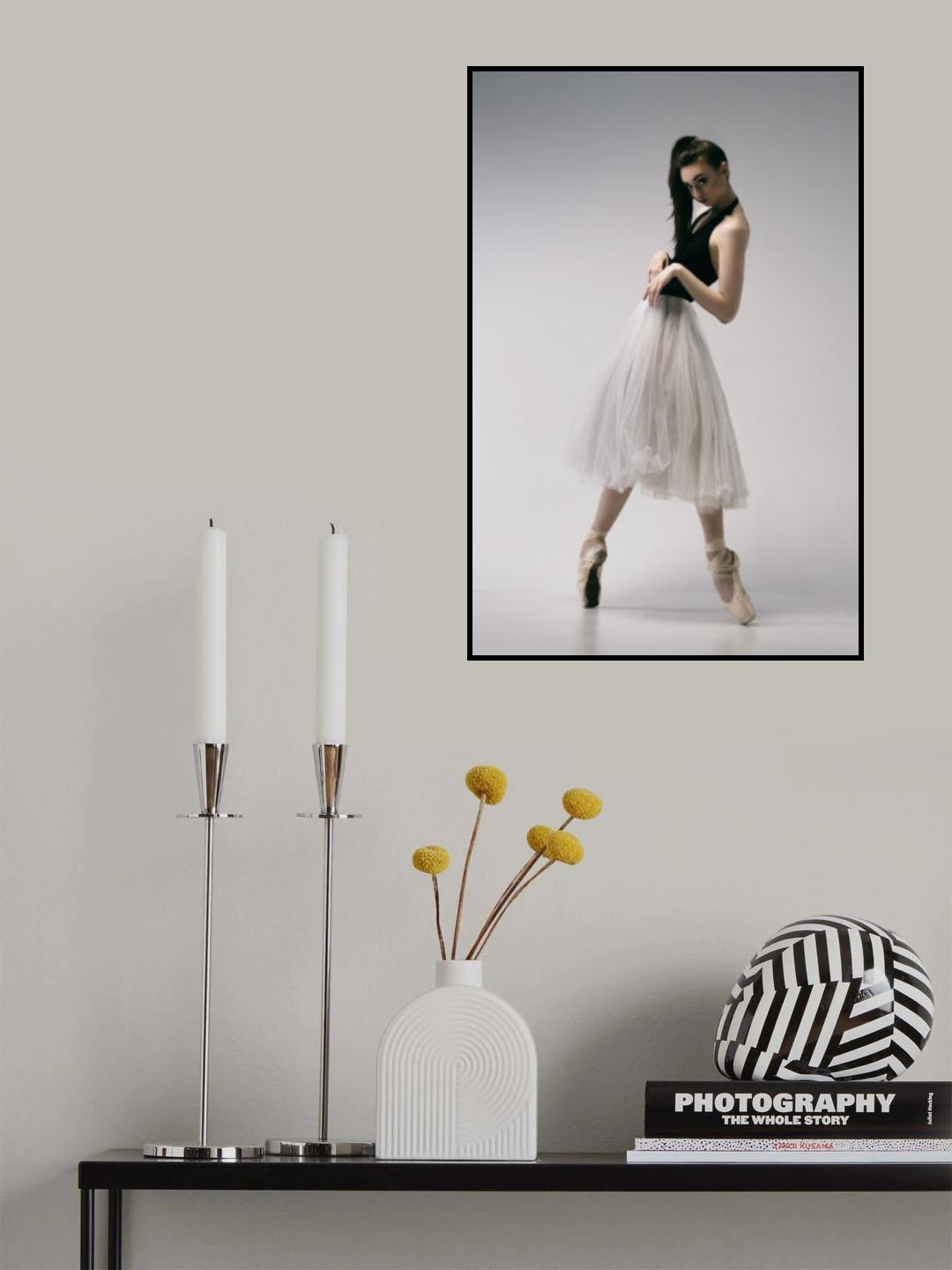 The coquetry. a young ballerina in a black skirt and Chopin is standing on pointe shoes Poster och Canvastavla