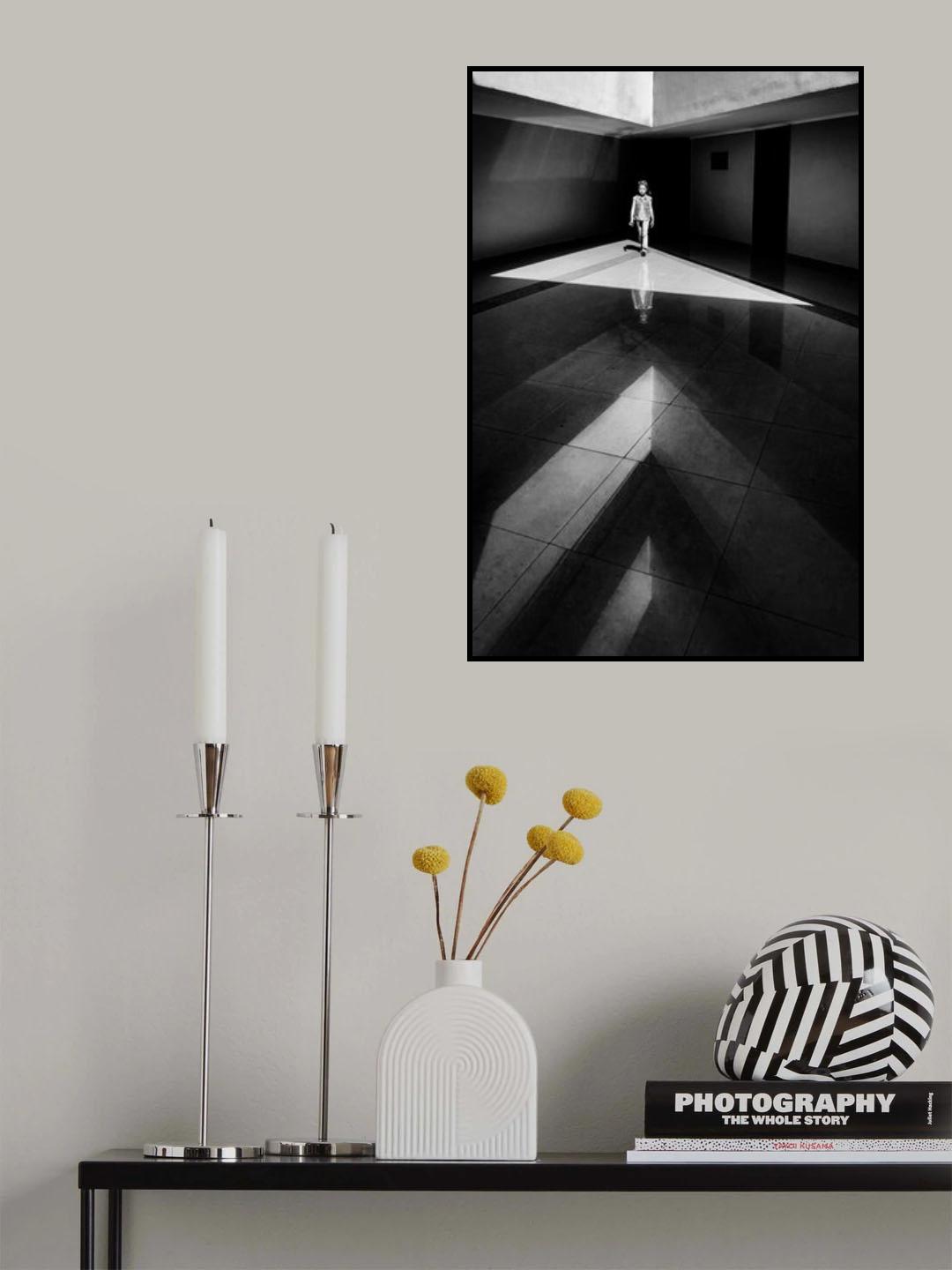 Pointing with Lights Poster och Canvastavla