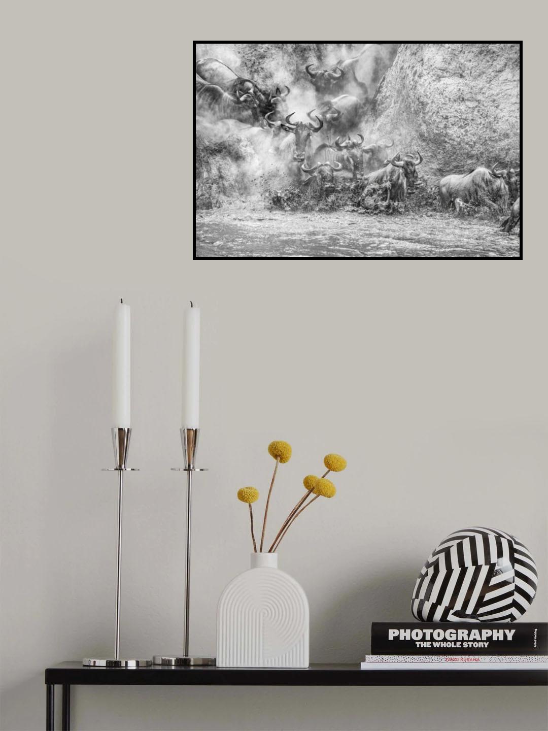 Chaos at the crossing Poster och Canvastavla