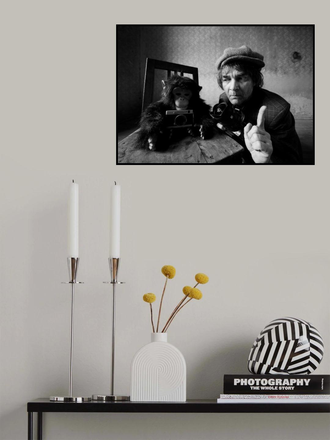 Too Much Monkey Business Poster och Canvastavla
