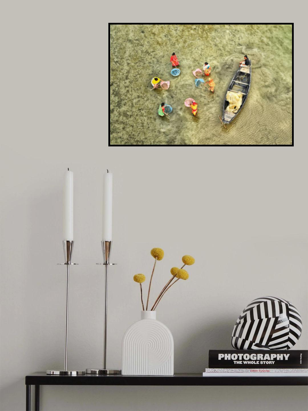 Fishing in low tide Poster och Canvastavla
