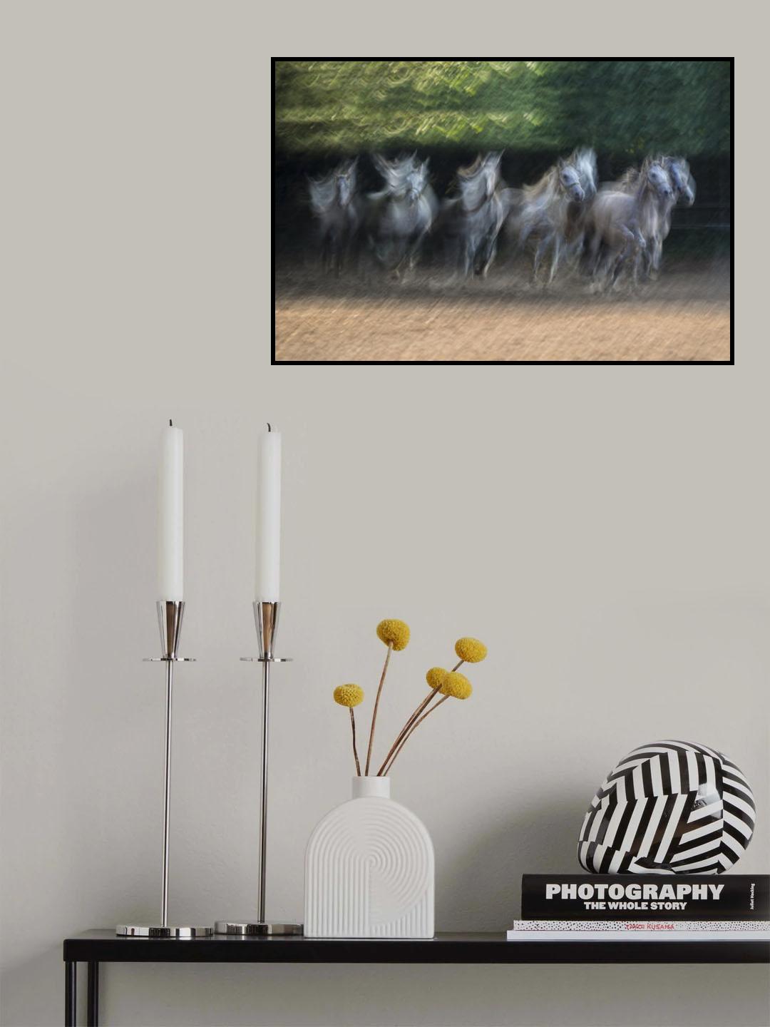 In front Poster och Canvastavla