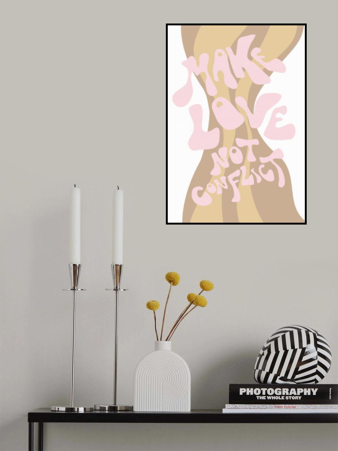 Make Love not Conflict Poster och Canvastavla