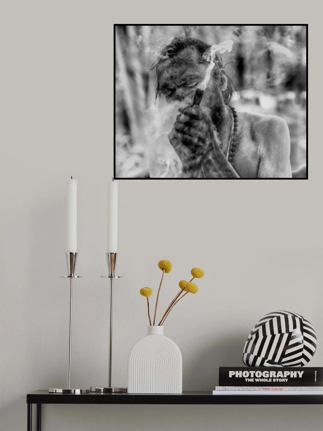 Smoking Sadhu Poster och Canvastavla
