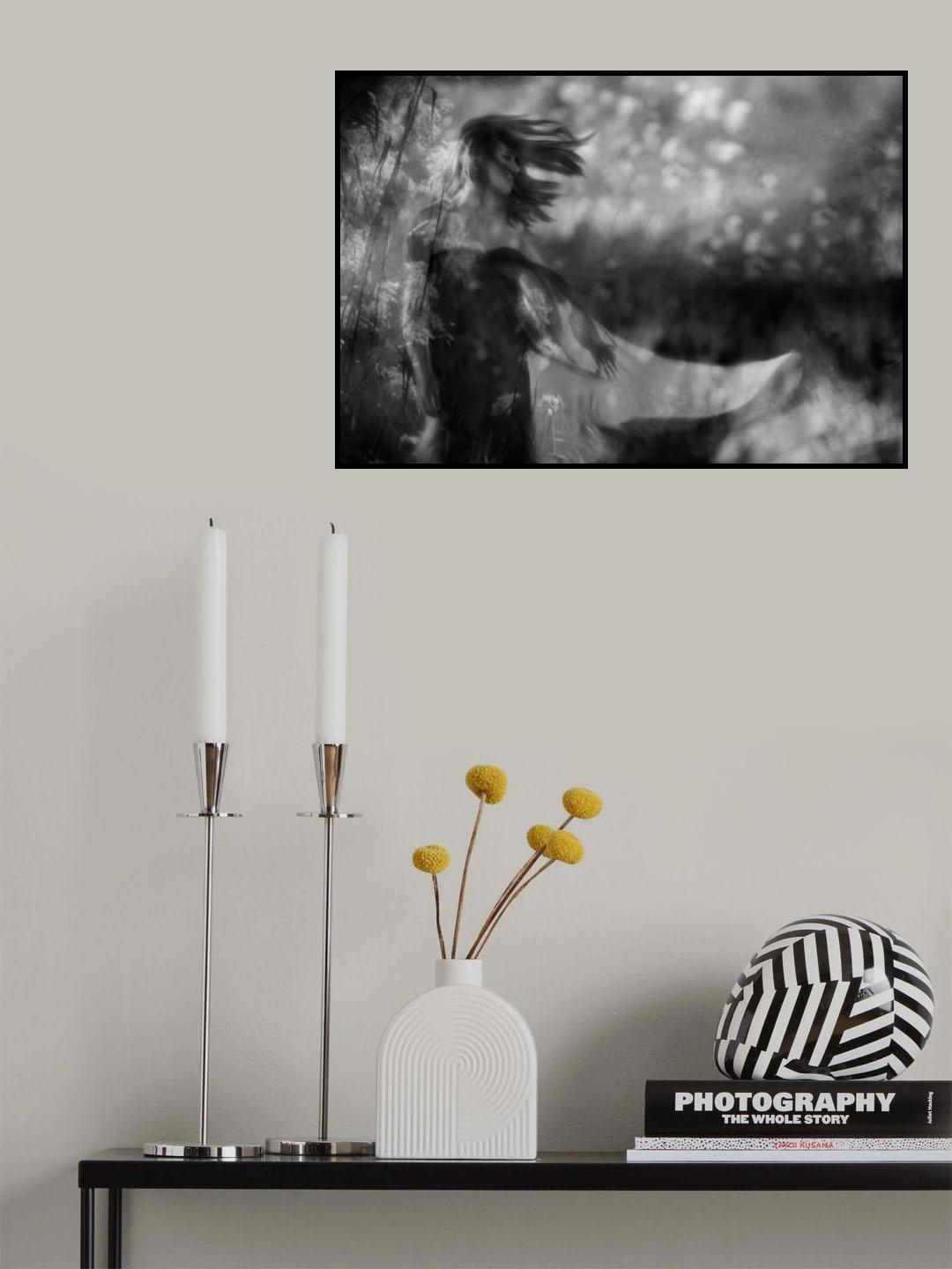 And she came to me one morning, her long hair flowing in the mid-winter wind.... Poster och Canvastavla