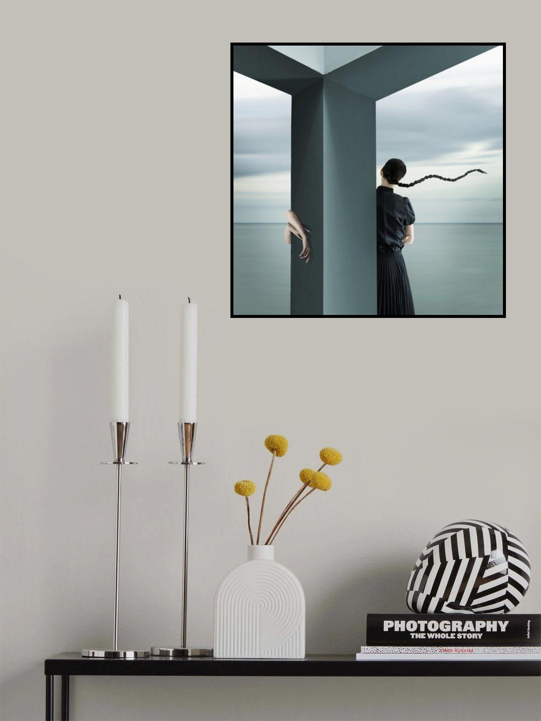Close But Yet So Far Away Poster och Canvastavla