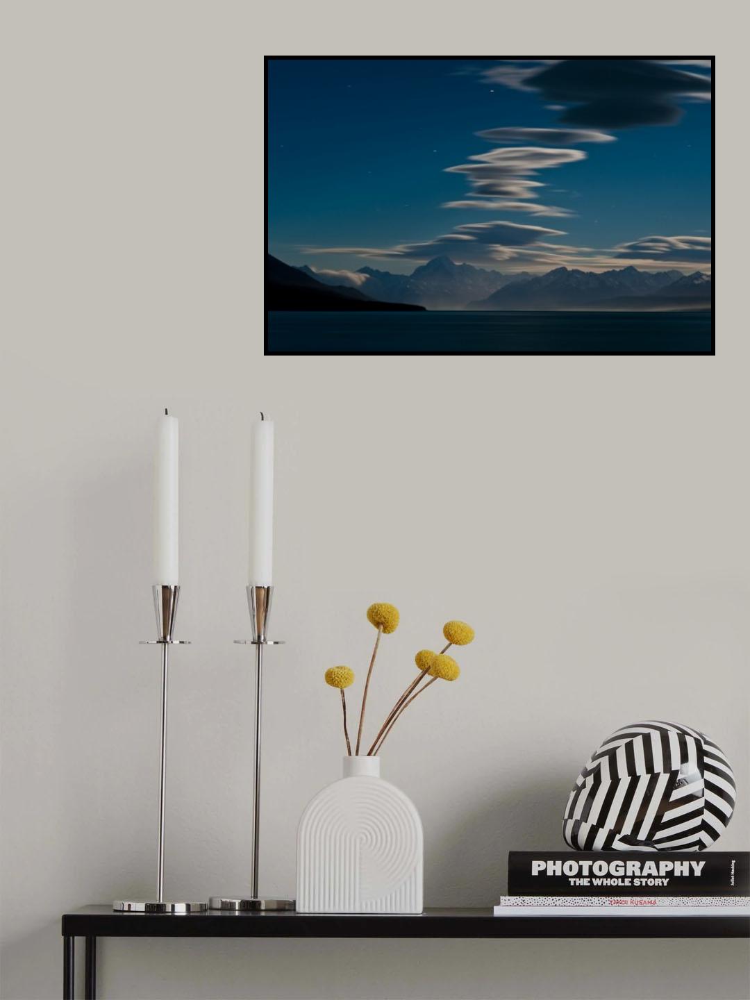 Mt Cook at midnight Poster och Canvastavla