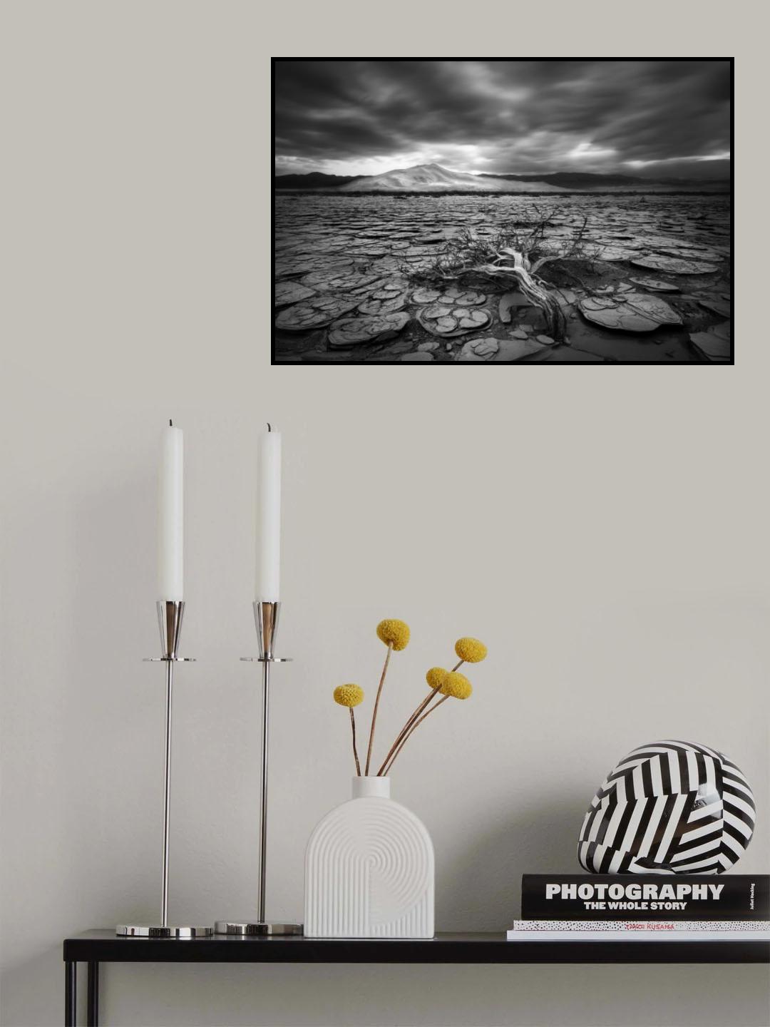 Last Refuge Poster och Canvastavla