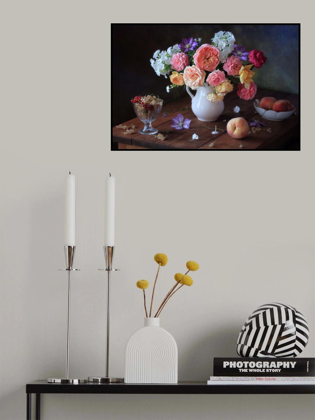Still life with bouquet and berries Poster och Canvastavla