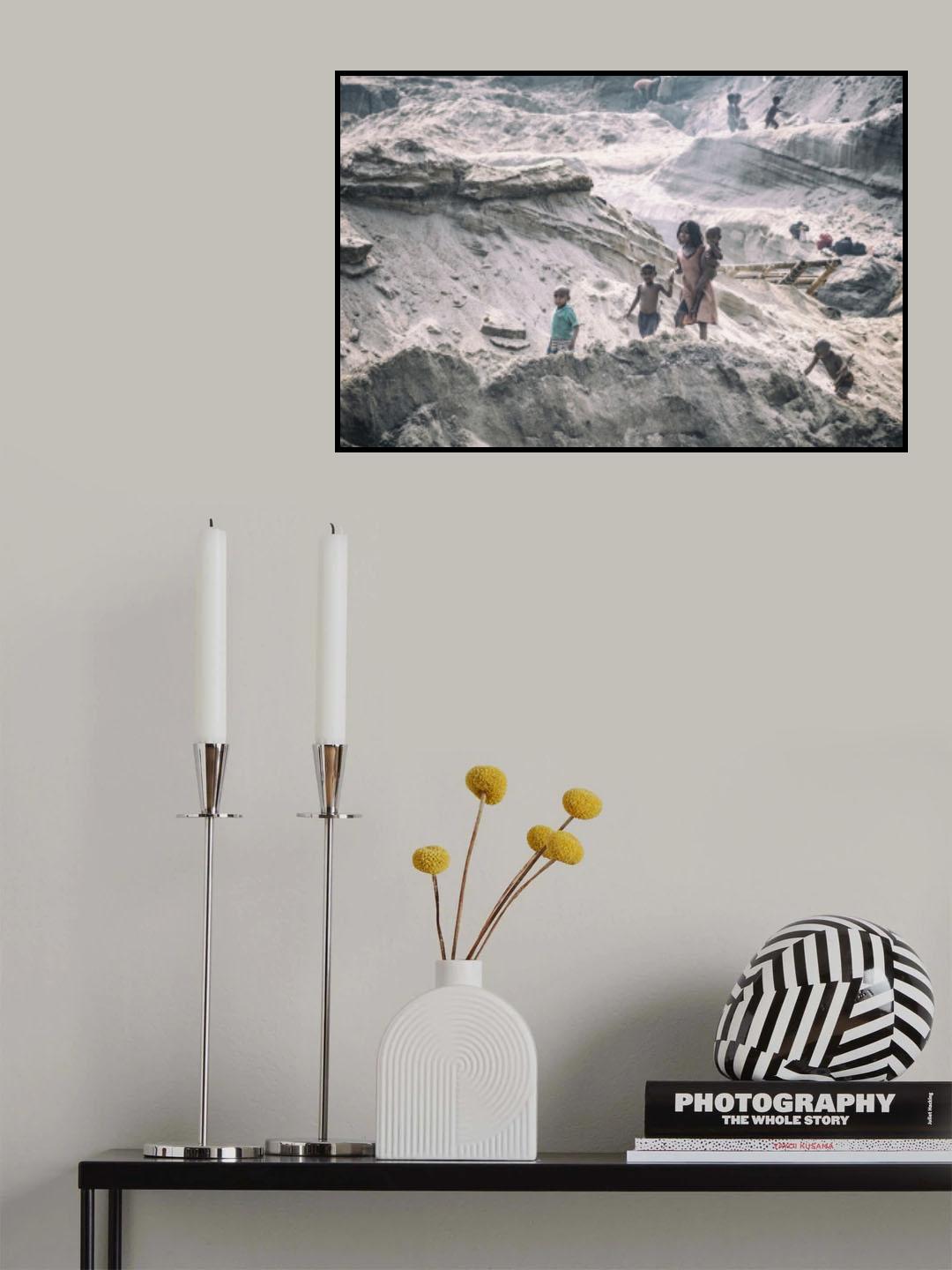 Children from the quarry in Jaflong Poster och Canvastavla