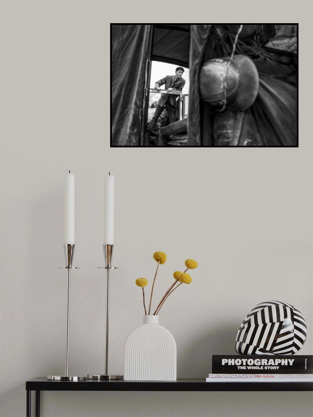 Man And Tricycle Poster och Canvastavla