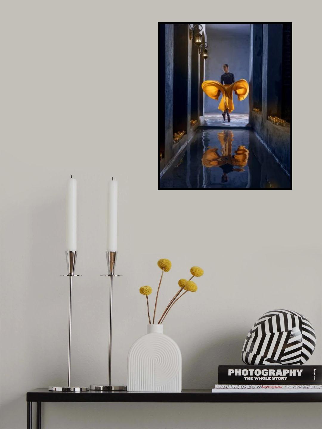 Ballerina In The Aisle Poster och Canvastavla