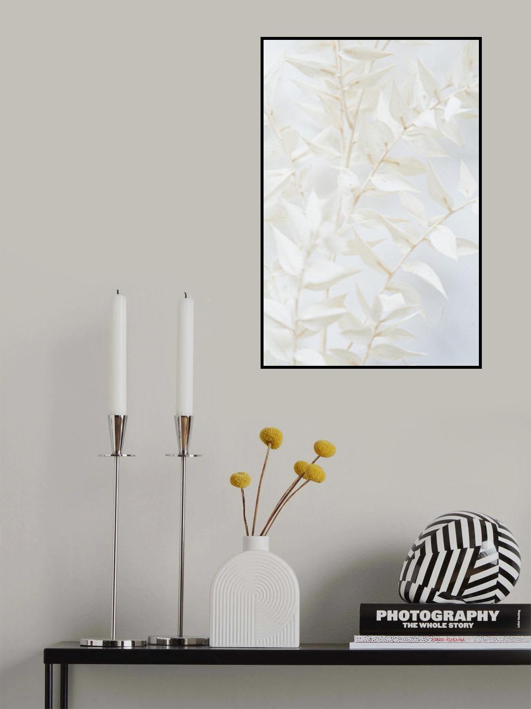 Misty Twig Poster och Canvastavla