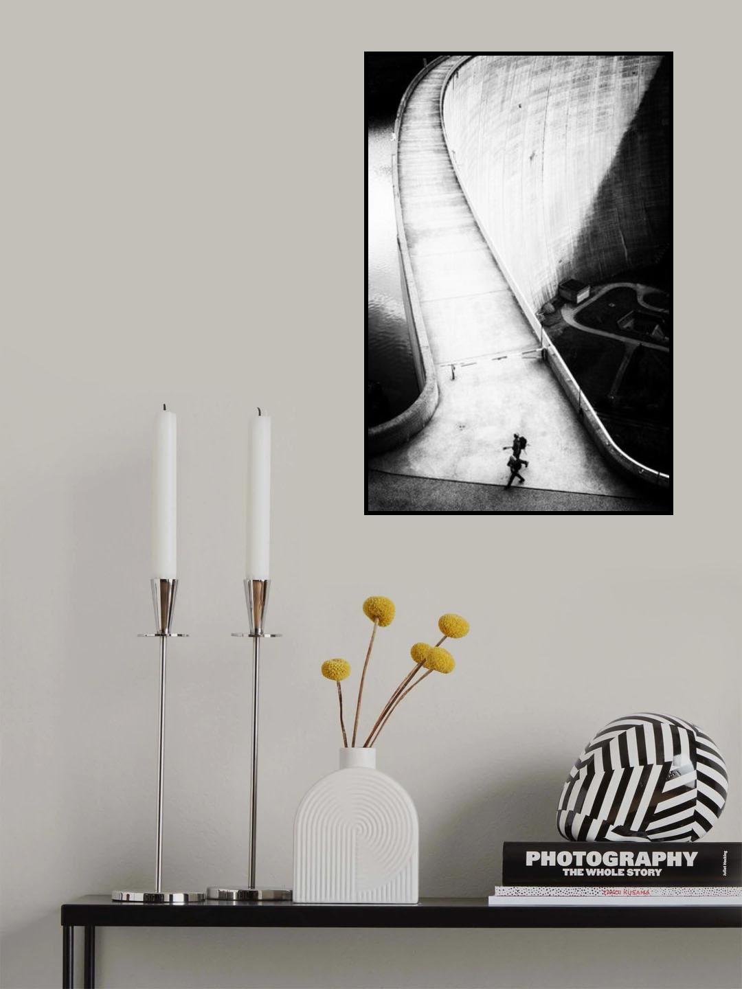 hiking on the dam wall Poster och Canvastavla