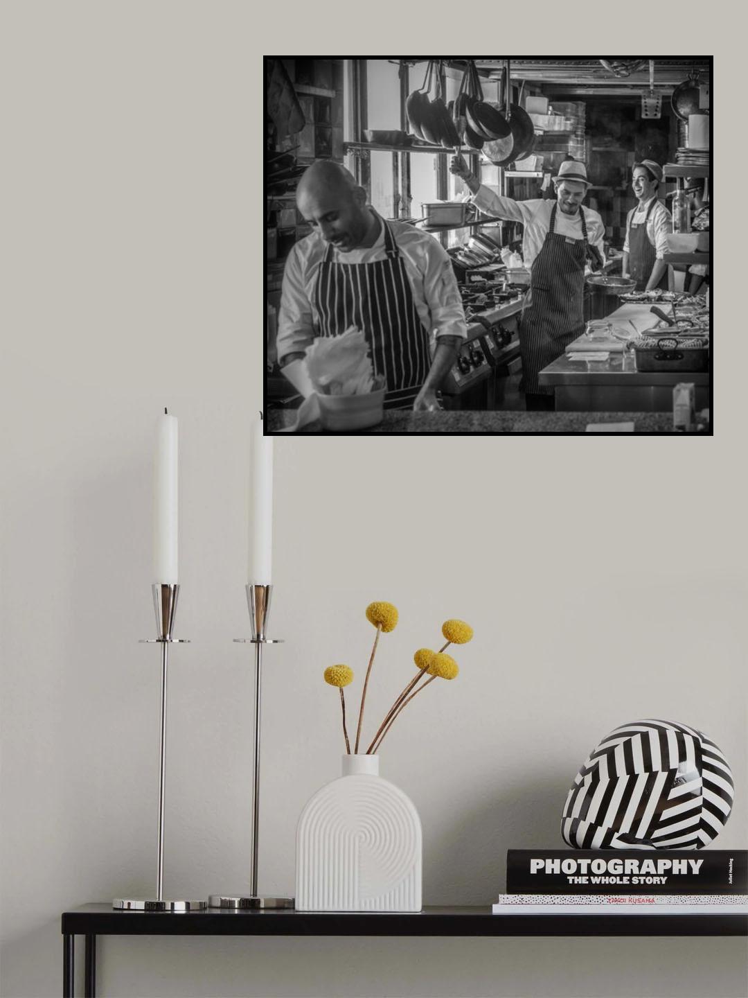 Banging on the Pots and Pans Poster och Canvastavla