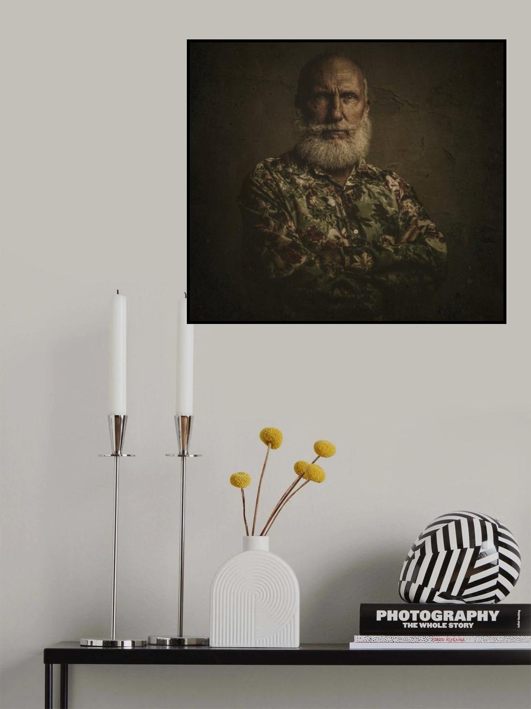 Eminence Grise Poster och Canvastavla