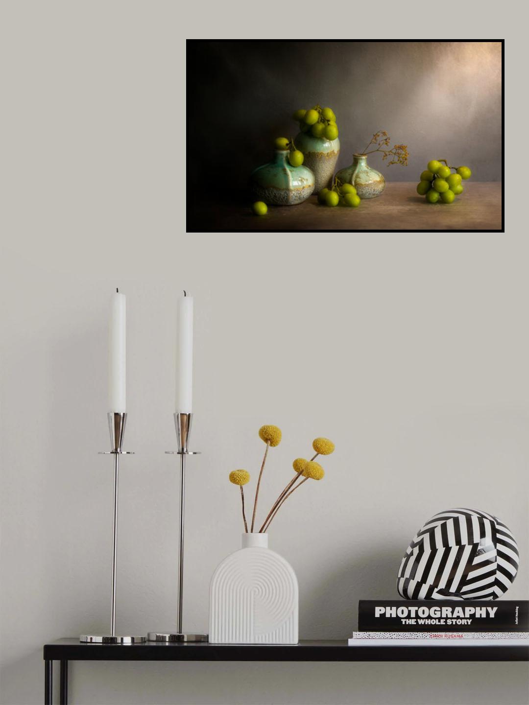 Grape with Green vase Poster och Canvastavla