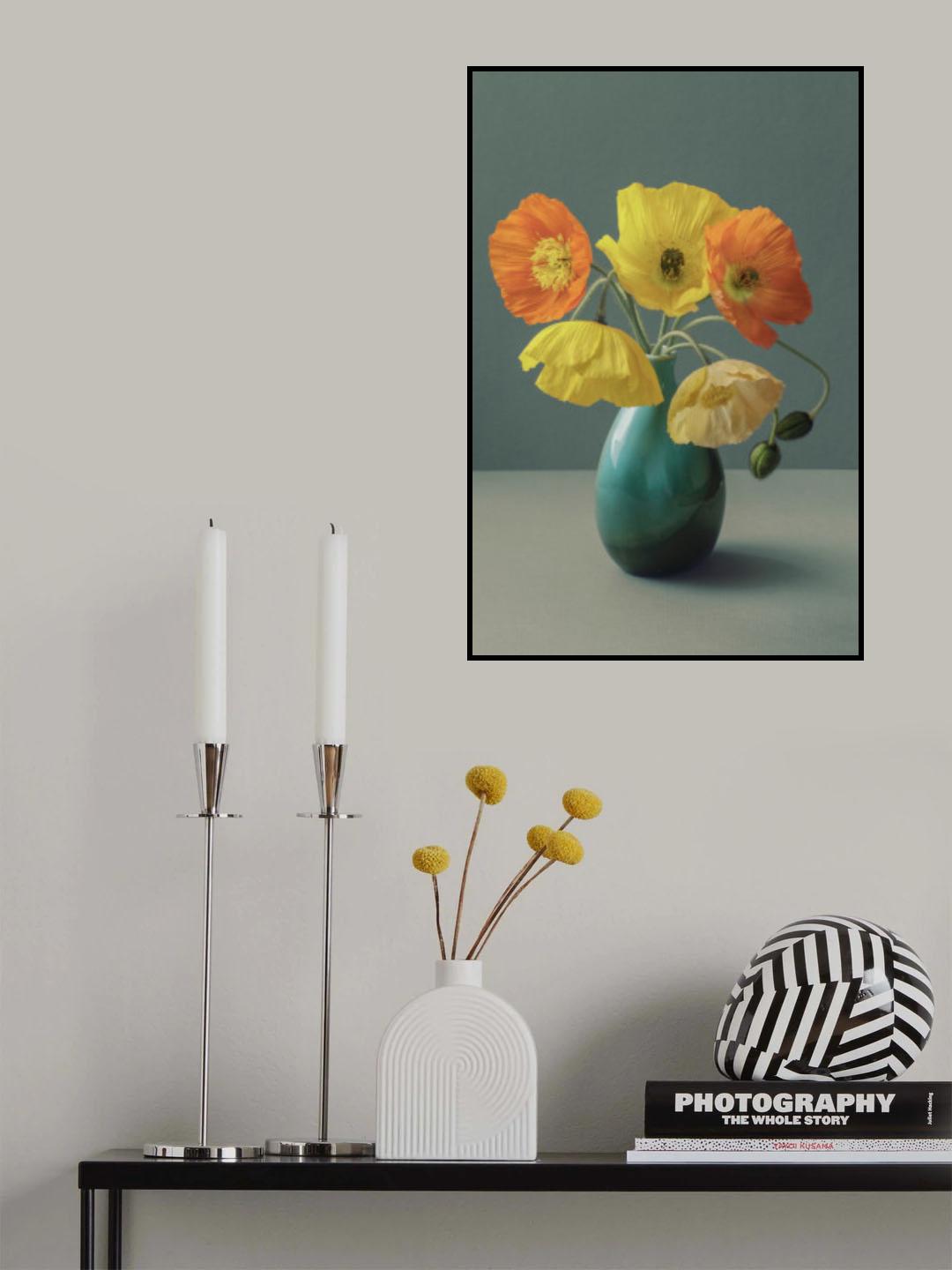 Icelandic Poppy Still Life Poster och Canvastavla