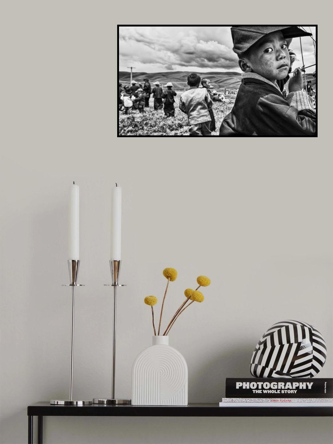 A withdrawn boy Poster och Canvastavla