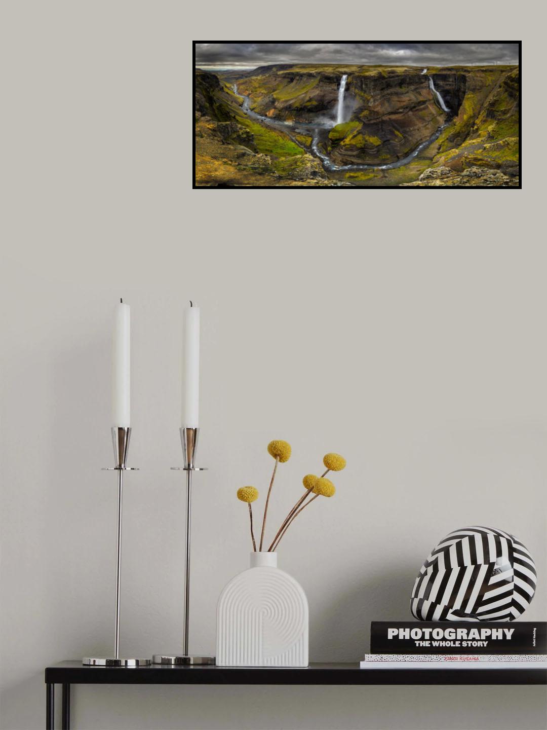 Land of Waterfalls Poster och Canvastavla