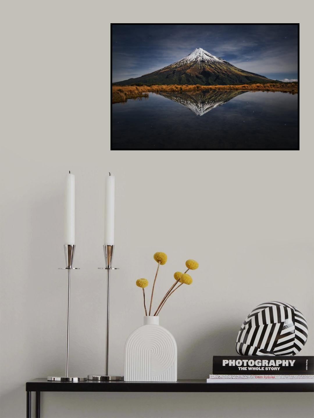 Mount Taranaki - A Starry Night Poster och Canvastavla
