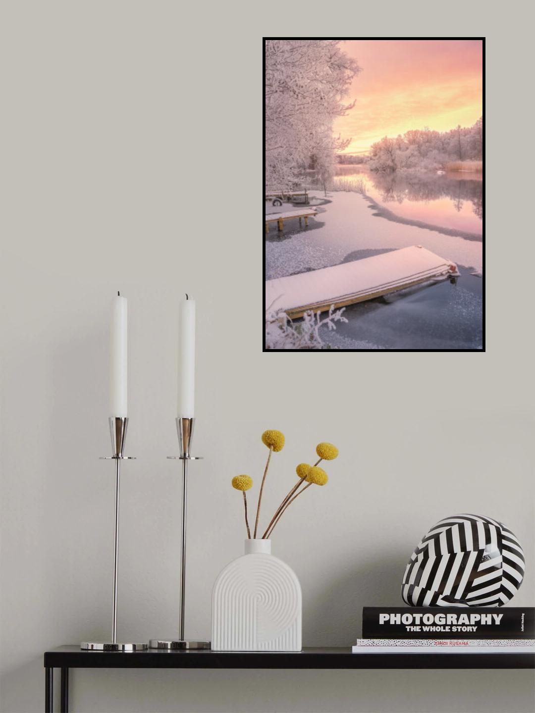 Frozen jetty and pink sunset Poster och Canvastavla