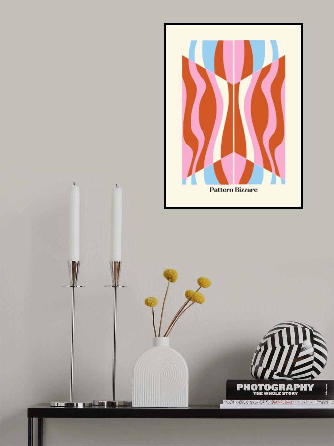 Pattern Bizarre In Red Poster och Canvastavla