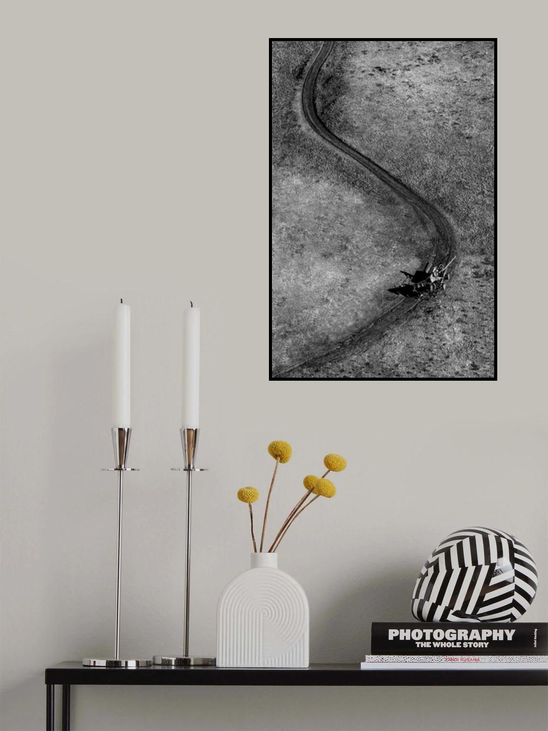 Winding road back home Poster och Canvastavla