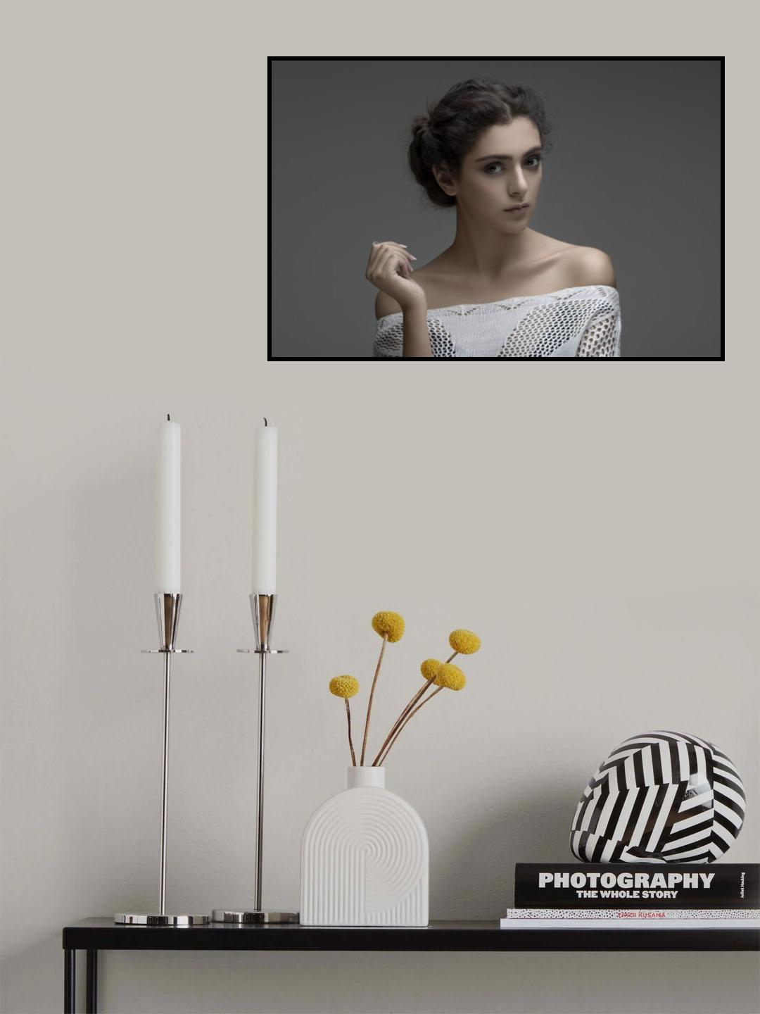 Allure Poster och Canvastavla