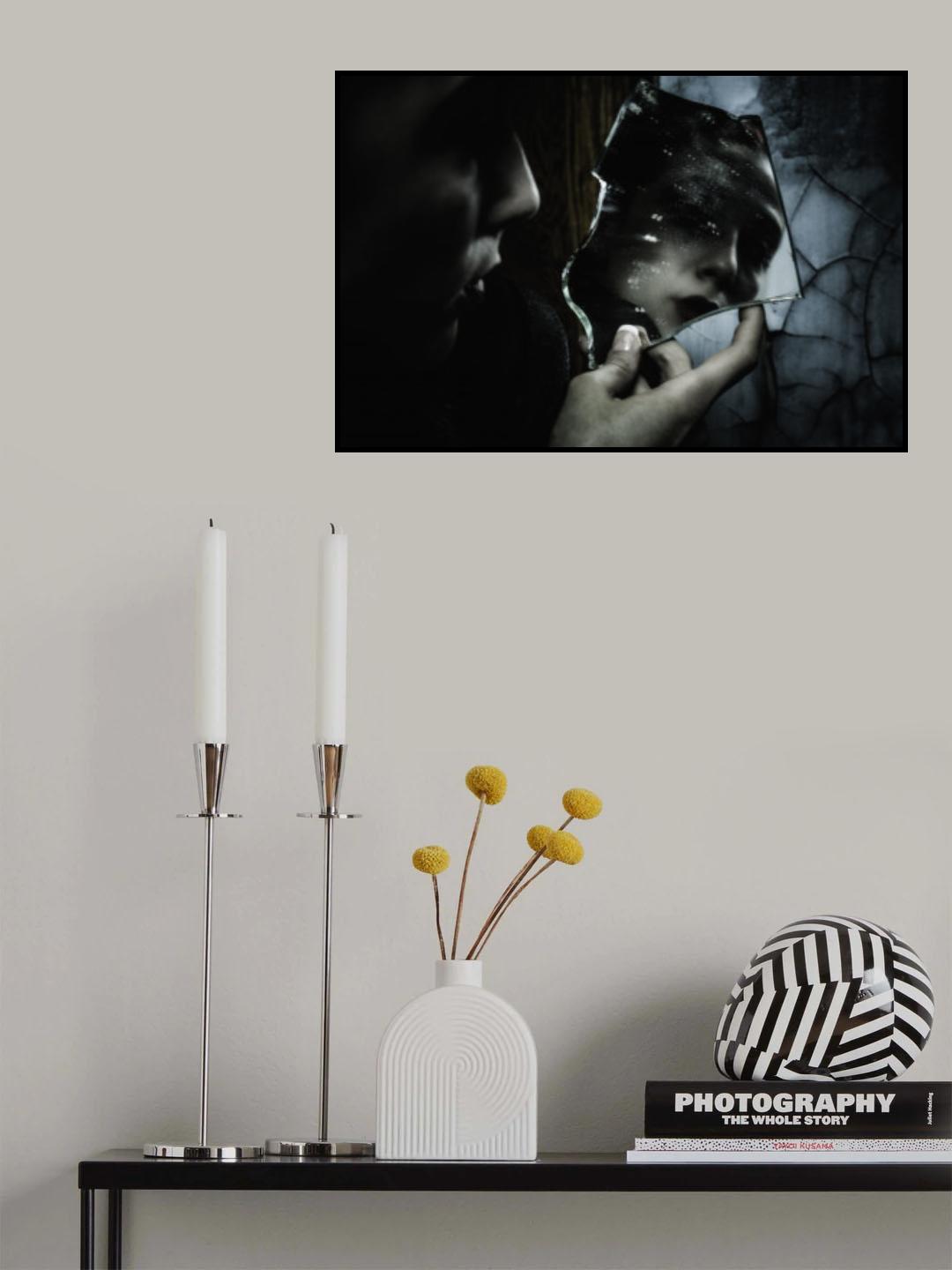 Shattered memories Poster och Canvastavla