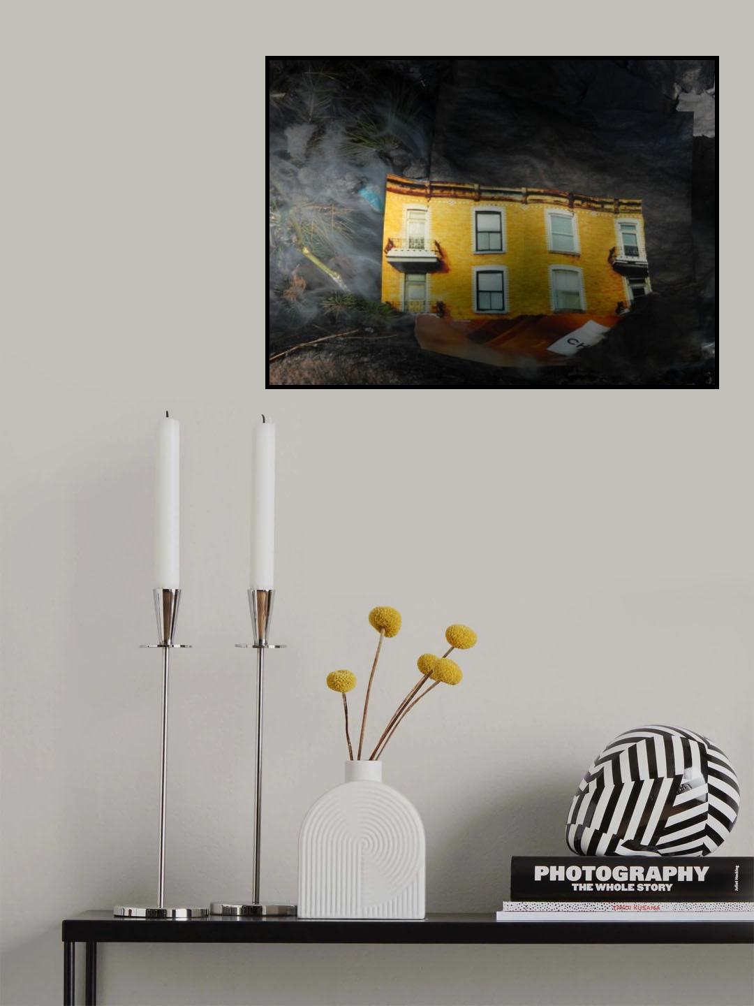 The yellow house Poster och Canvastavla