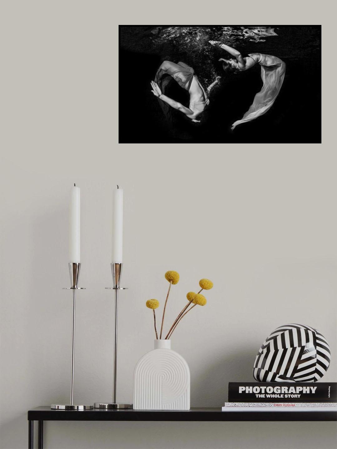 Grace Underwater Poster och Canvastavla