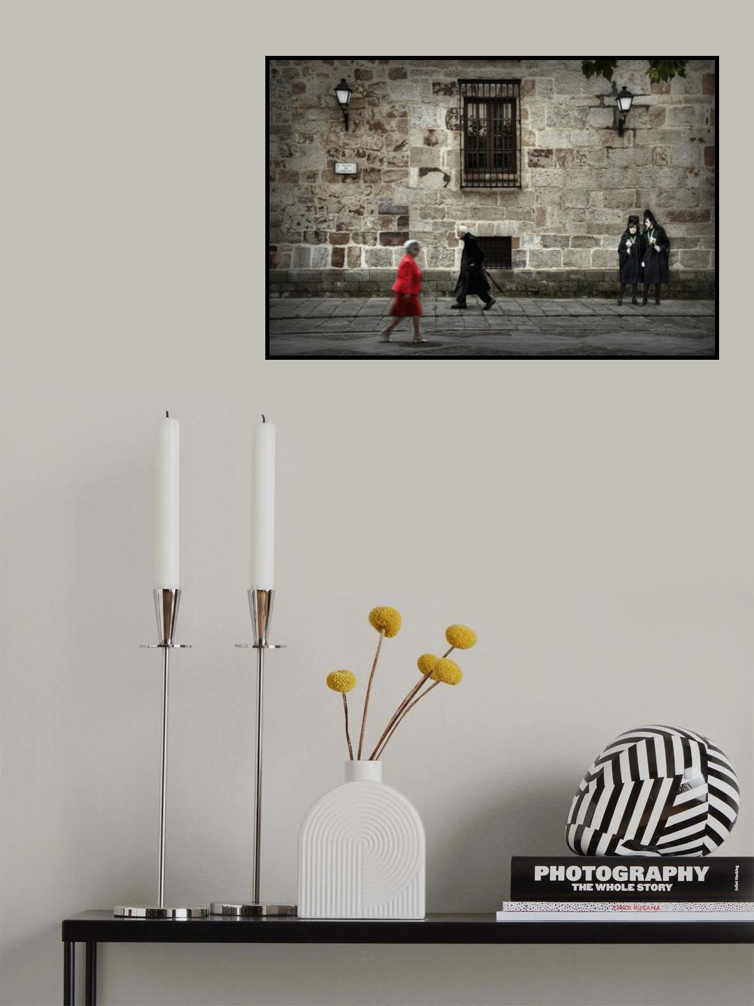 Woman in red Poster och Canvastavla