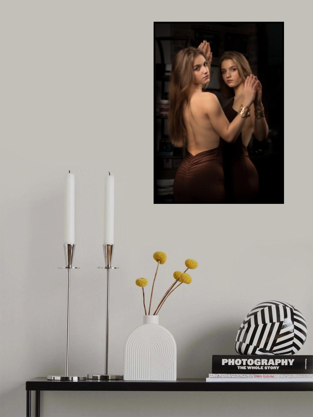 She and her Poster och Canvastavla