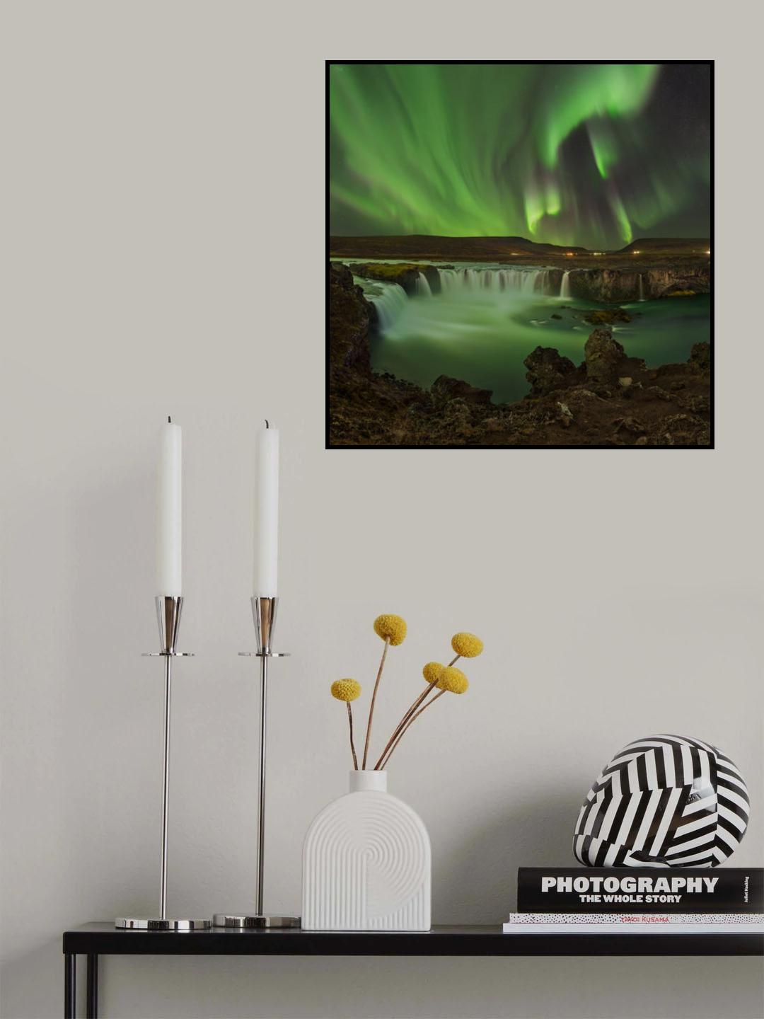 Waterfall of Gods Poster och Canvastavla