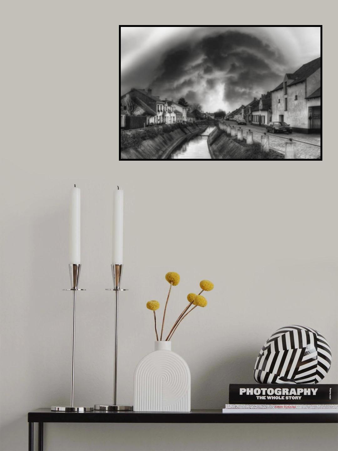 The Eye of the Storm Poster och Canvastavla