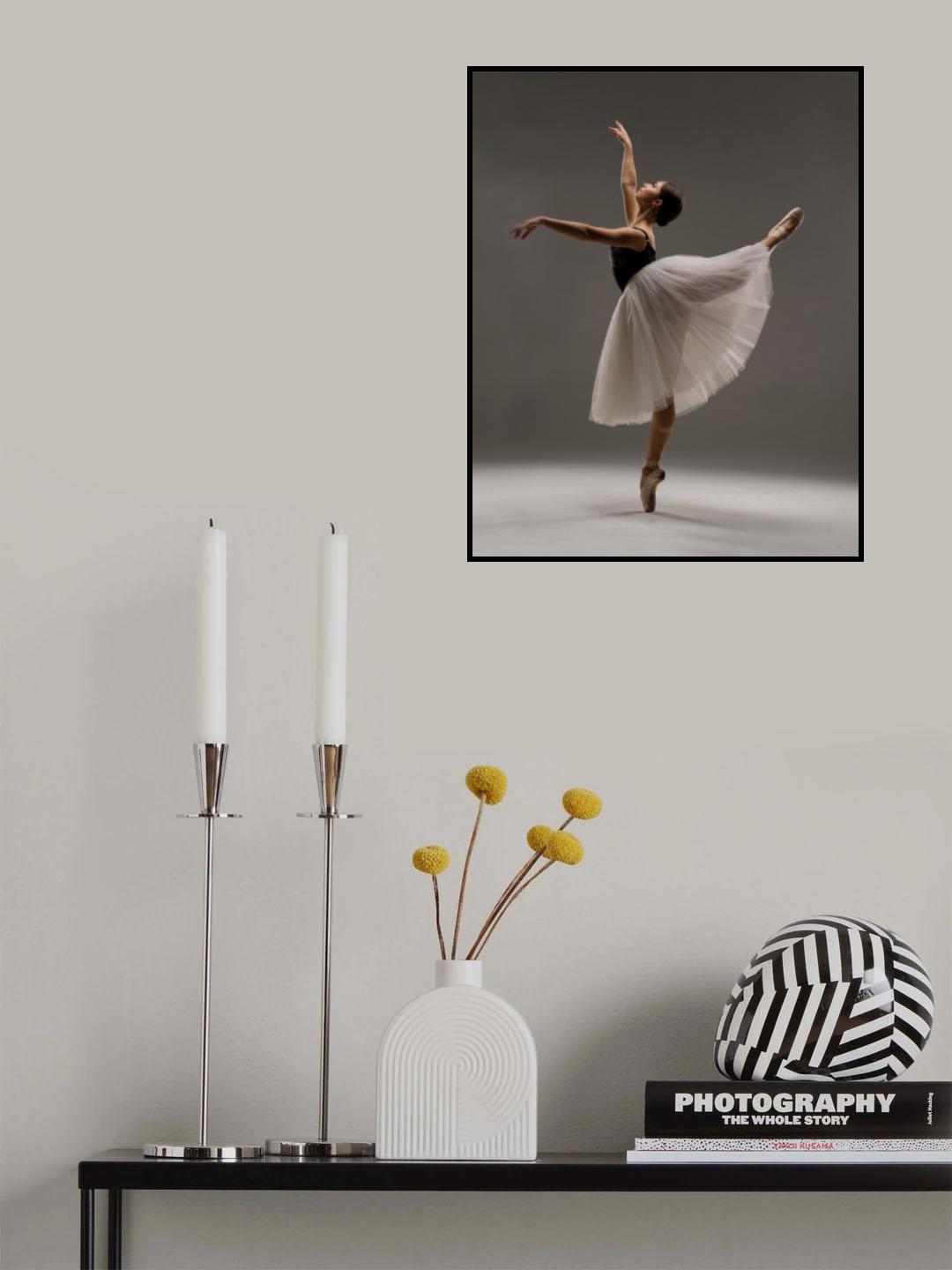 Reach for the moon! Poster och Canvastavla