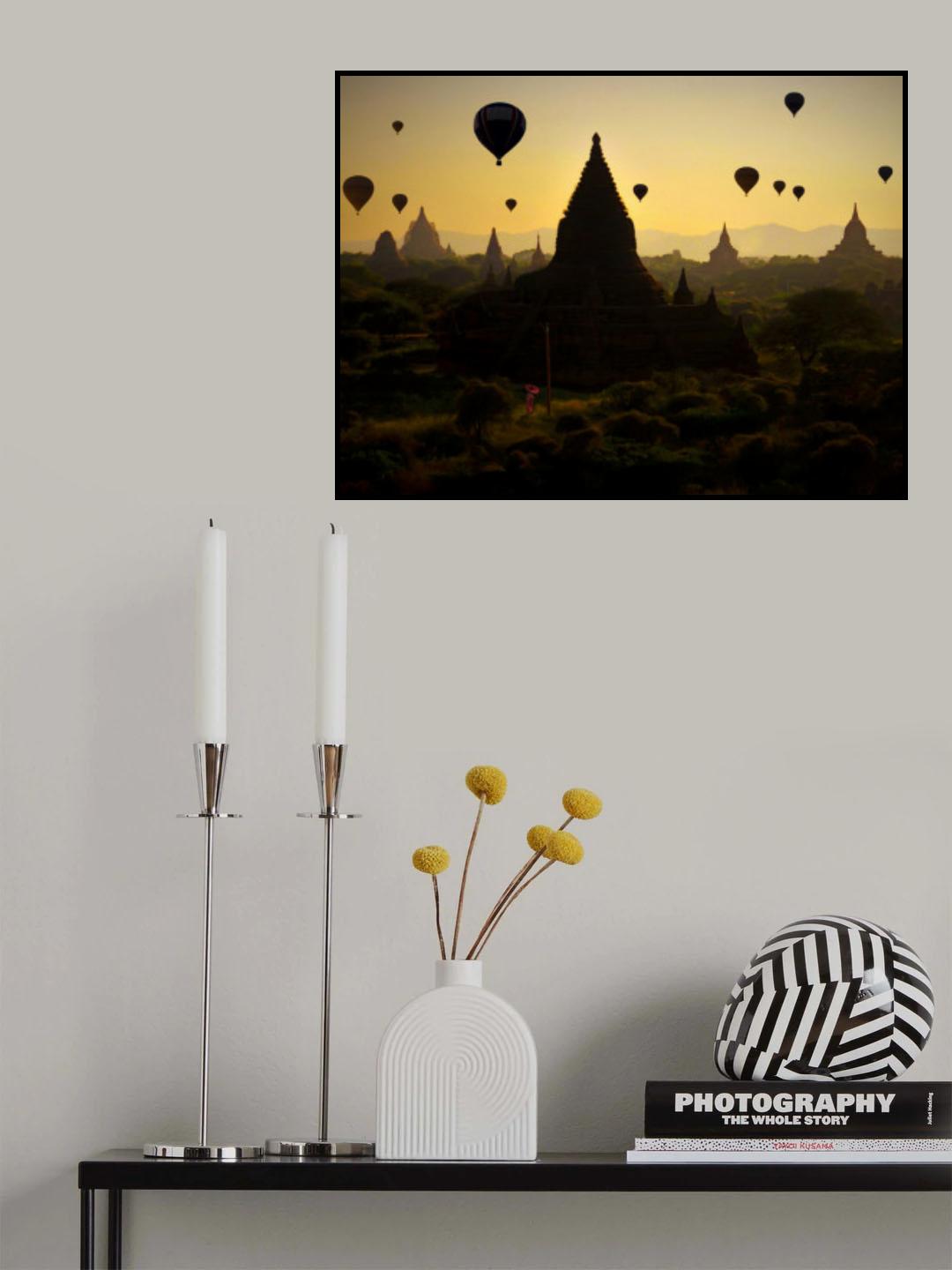 Under Bagan's Skies Poster och Canvastavla