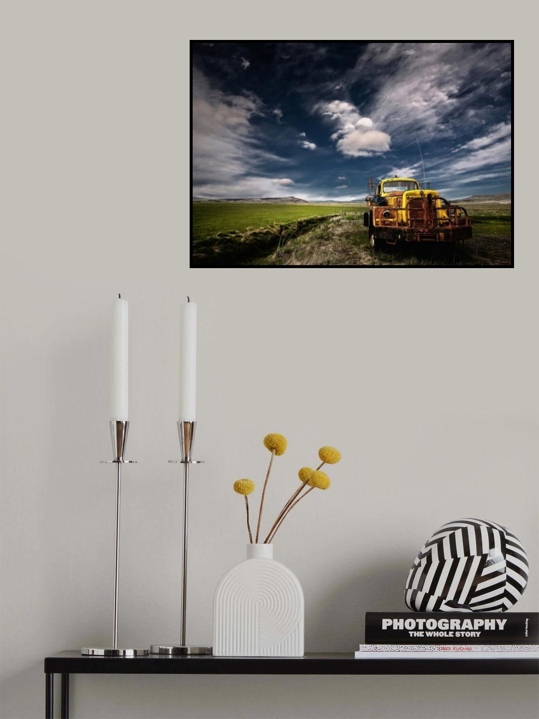 Yellow Truck Poster och Canvastavla